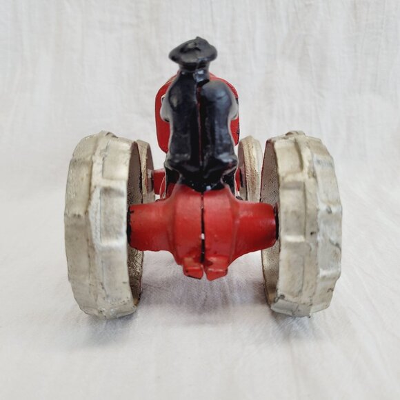 Vintage Cast Iron Tractor Toy - Tractor Cast Iron Toy - Vintage Farmer on Tracto - Picture 5 of 8